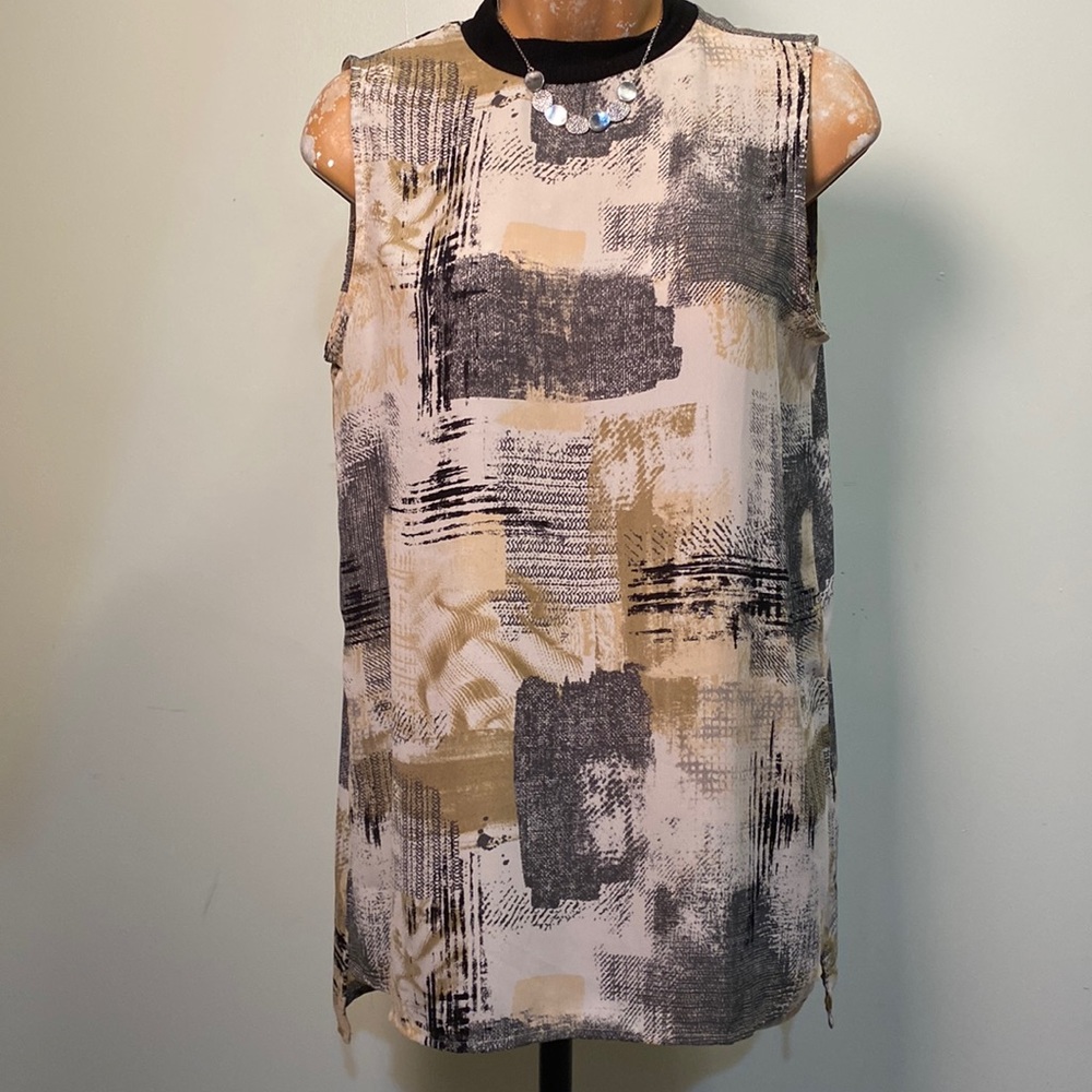 Bobeau Size Small Earth Tone Designed Blouse